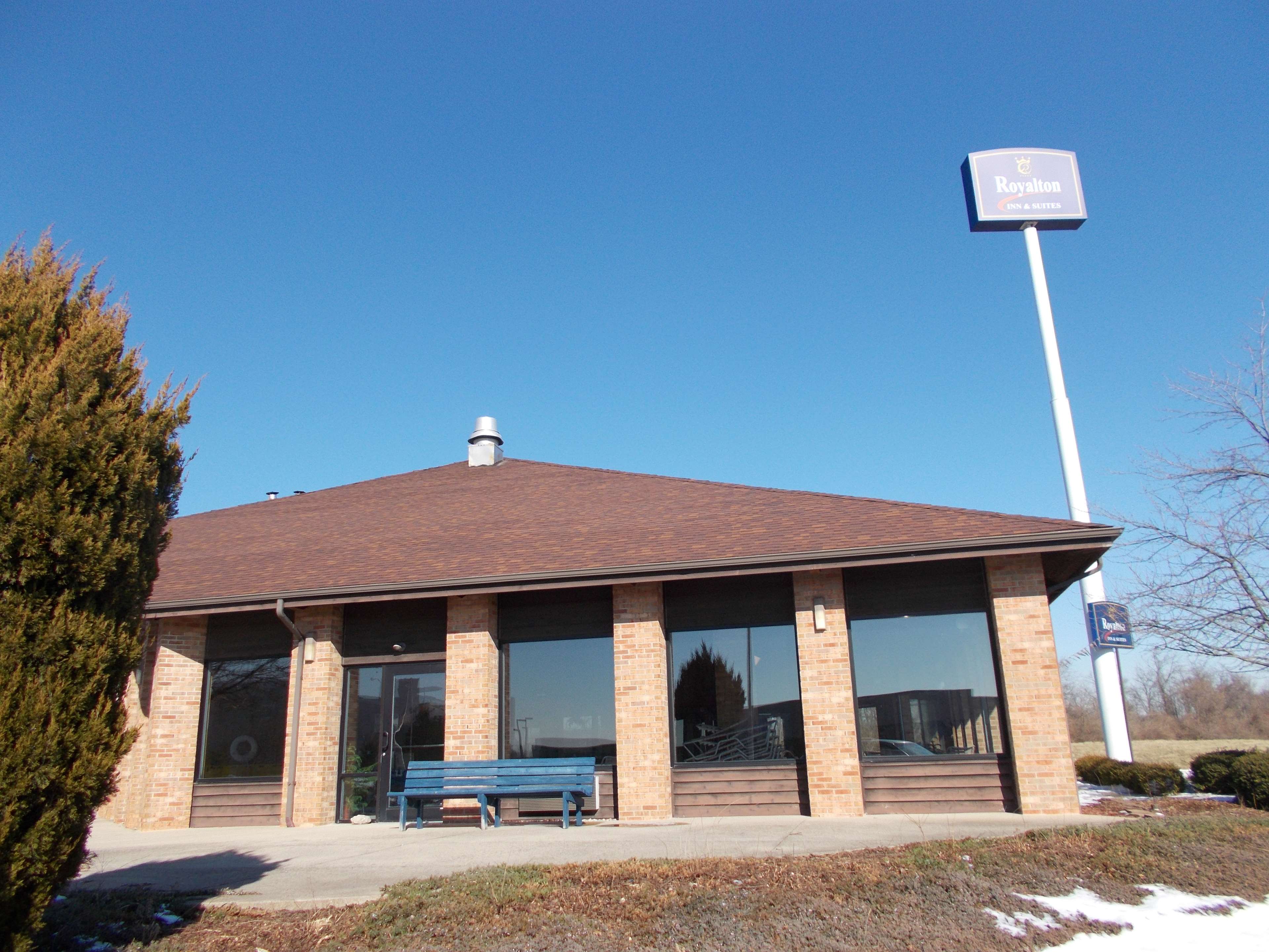 Royalton Inn & Suites Wilmington