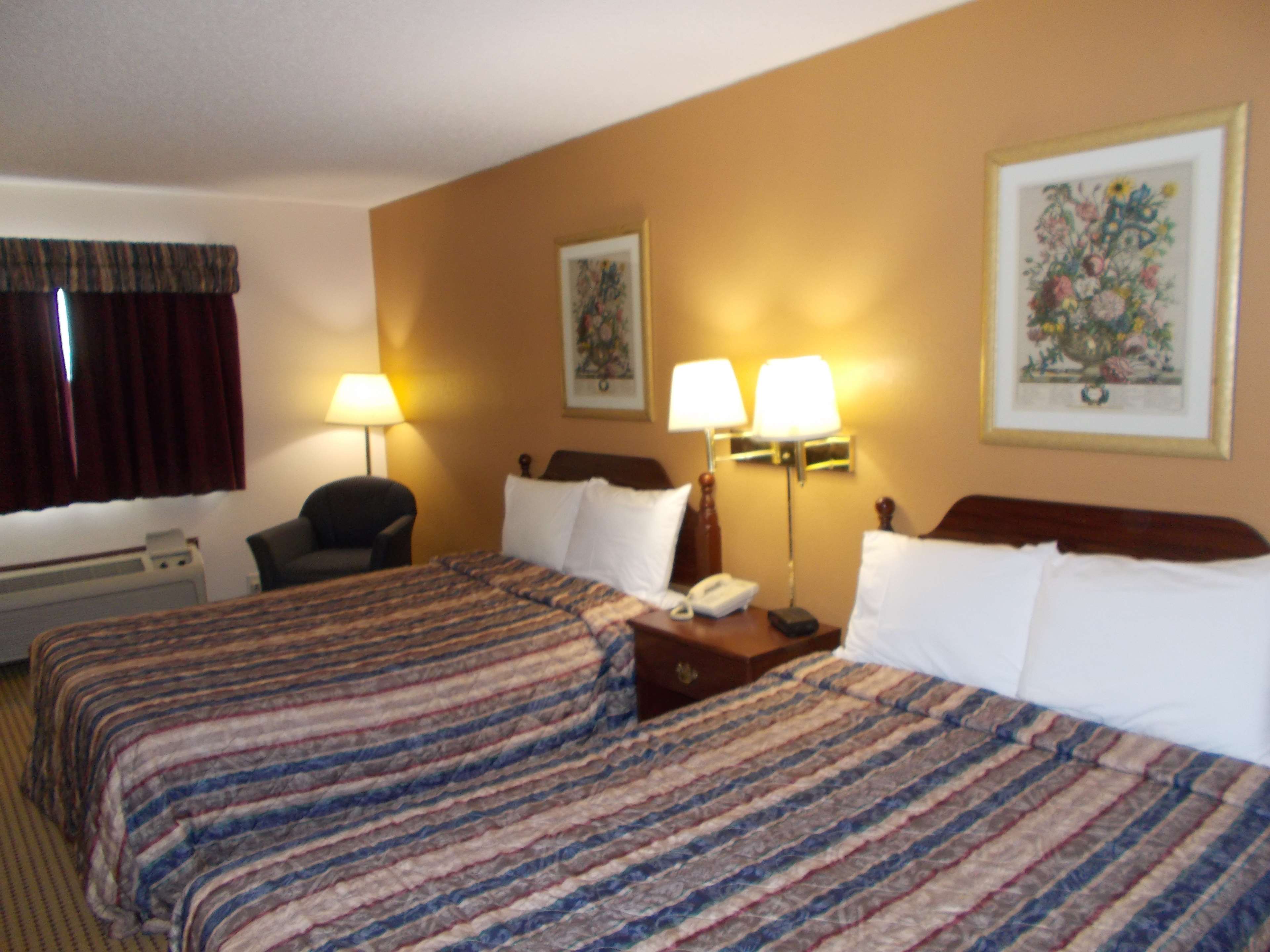 Royalton Inn & Suites Wilmington