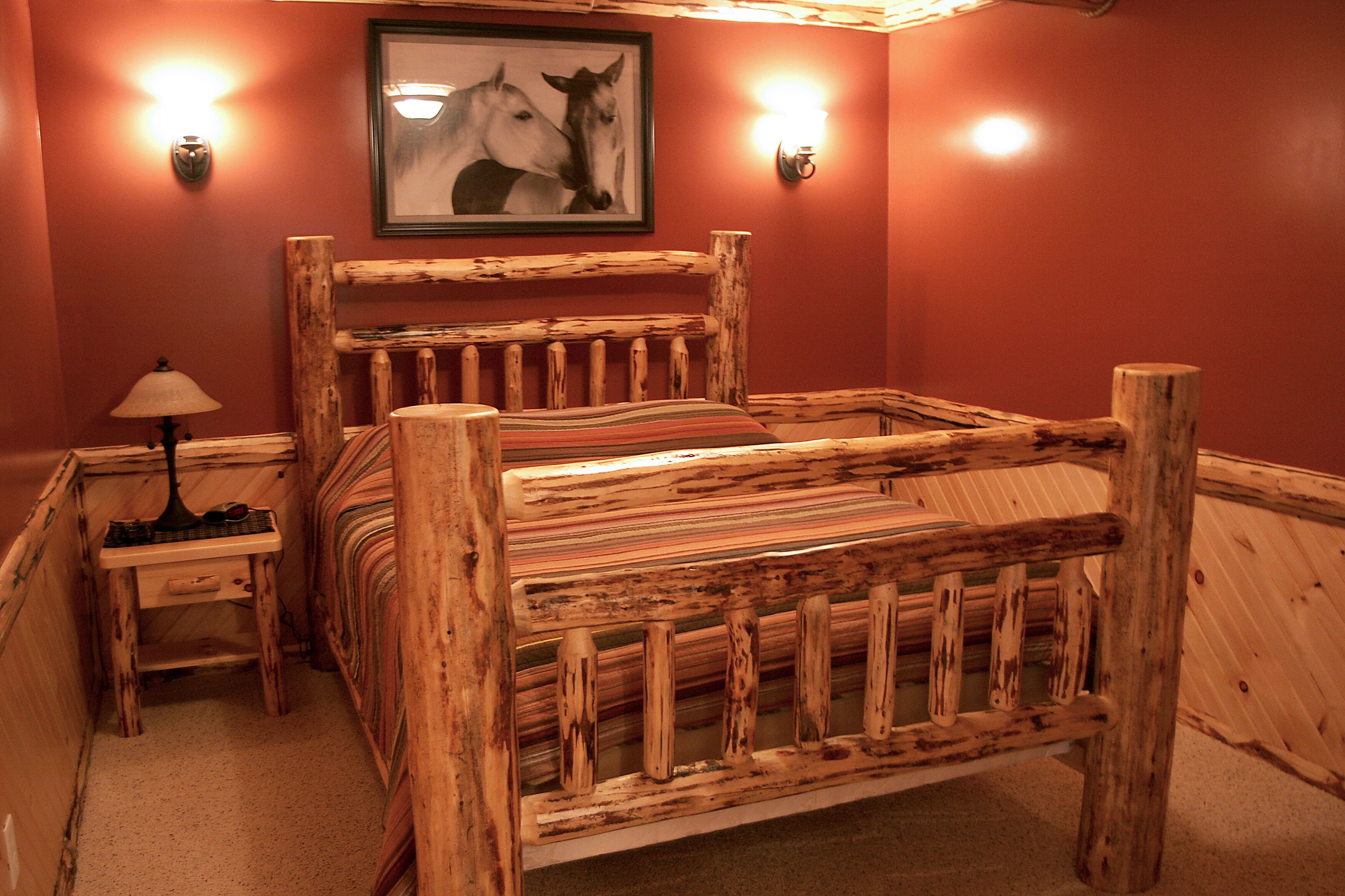 Sojourner's Lodge & Log Cabin Suites