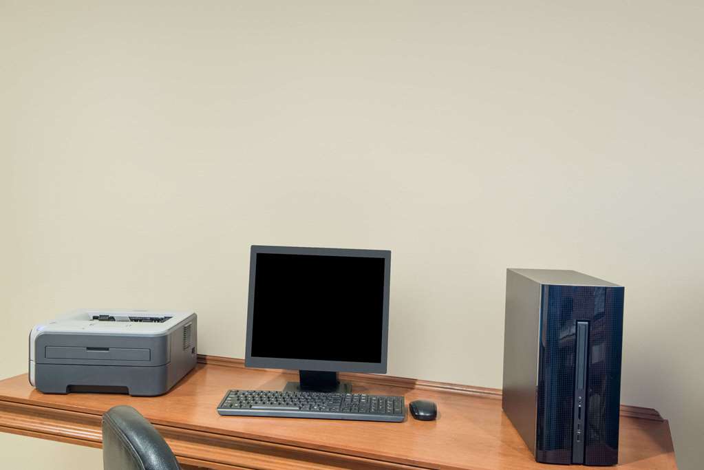 Days Inn by Wyndham Wooster