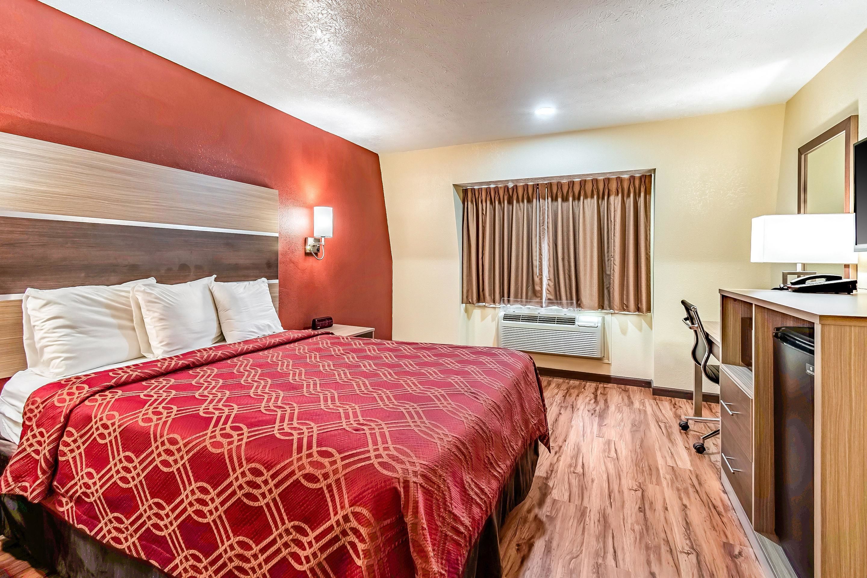 Econo Lodge Worthington