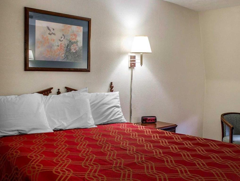 Econo Lodge Worthington