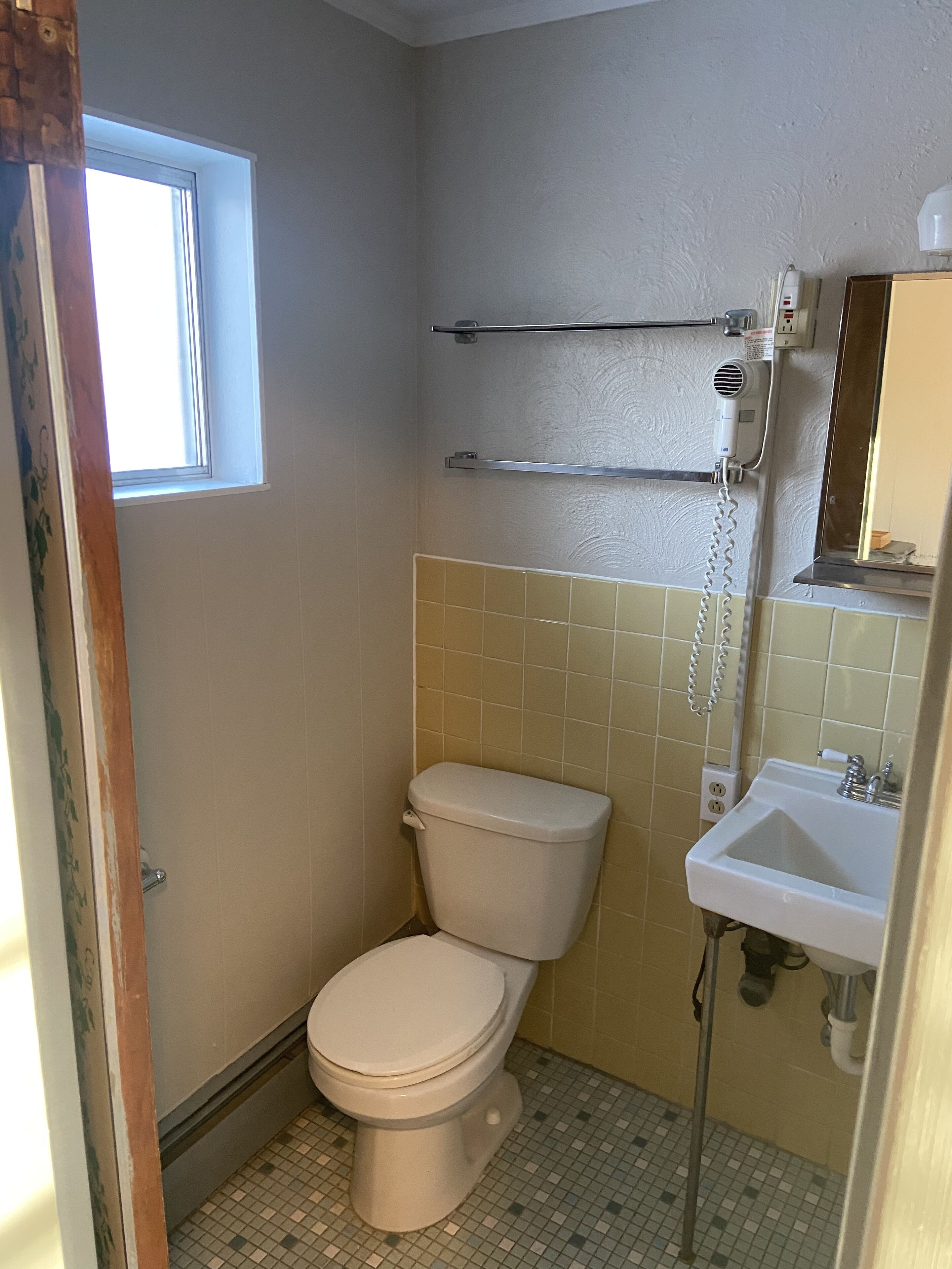 Yellow Springs Motel