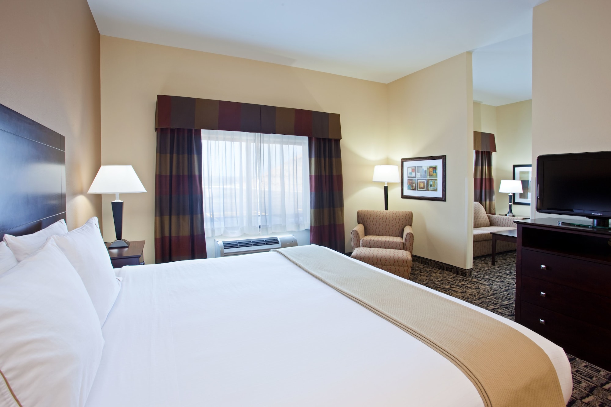 Holiday Inn Express Hotel & Suites Zanesville North