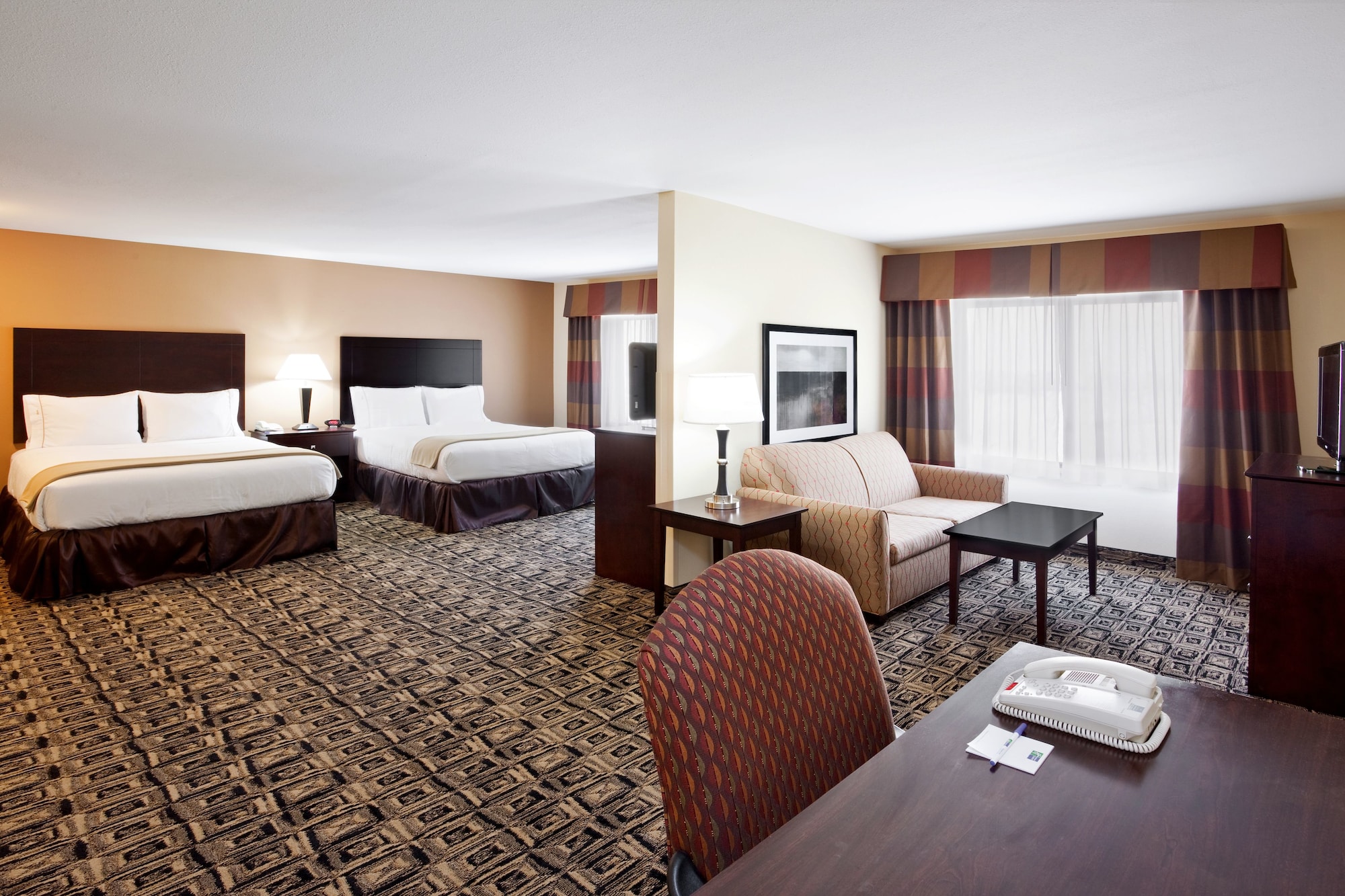 Holiday Inn Express Hotel & Suites Zanesville North