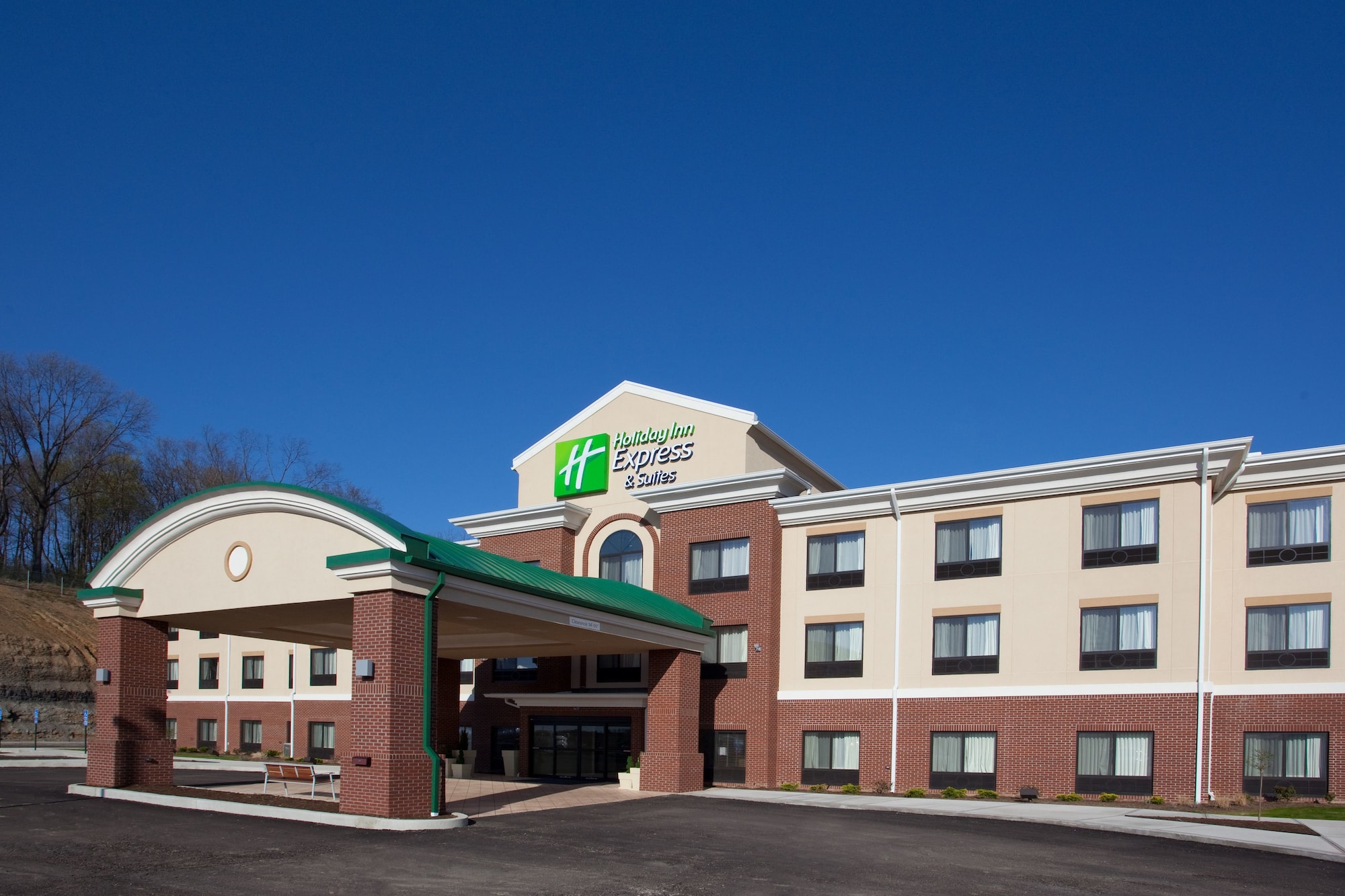 Holiday Inn Express Hotel & Suites Zanesville North