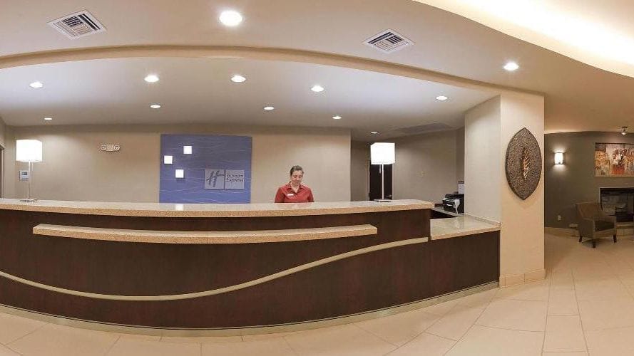 Holiday Inn Express Hotel & Suites Zanesville North