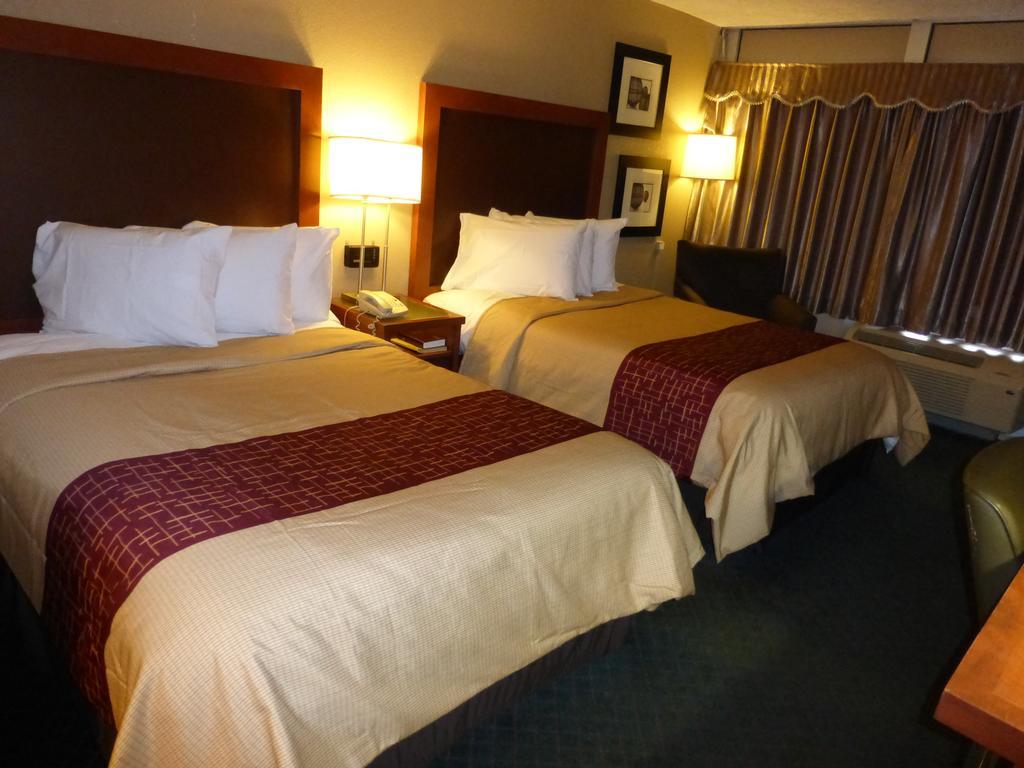 Econo Lodge Zanesville