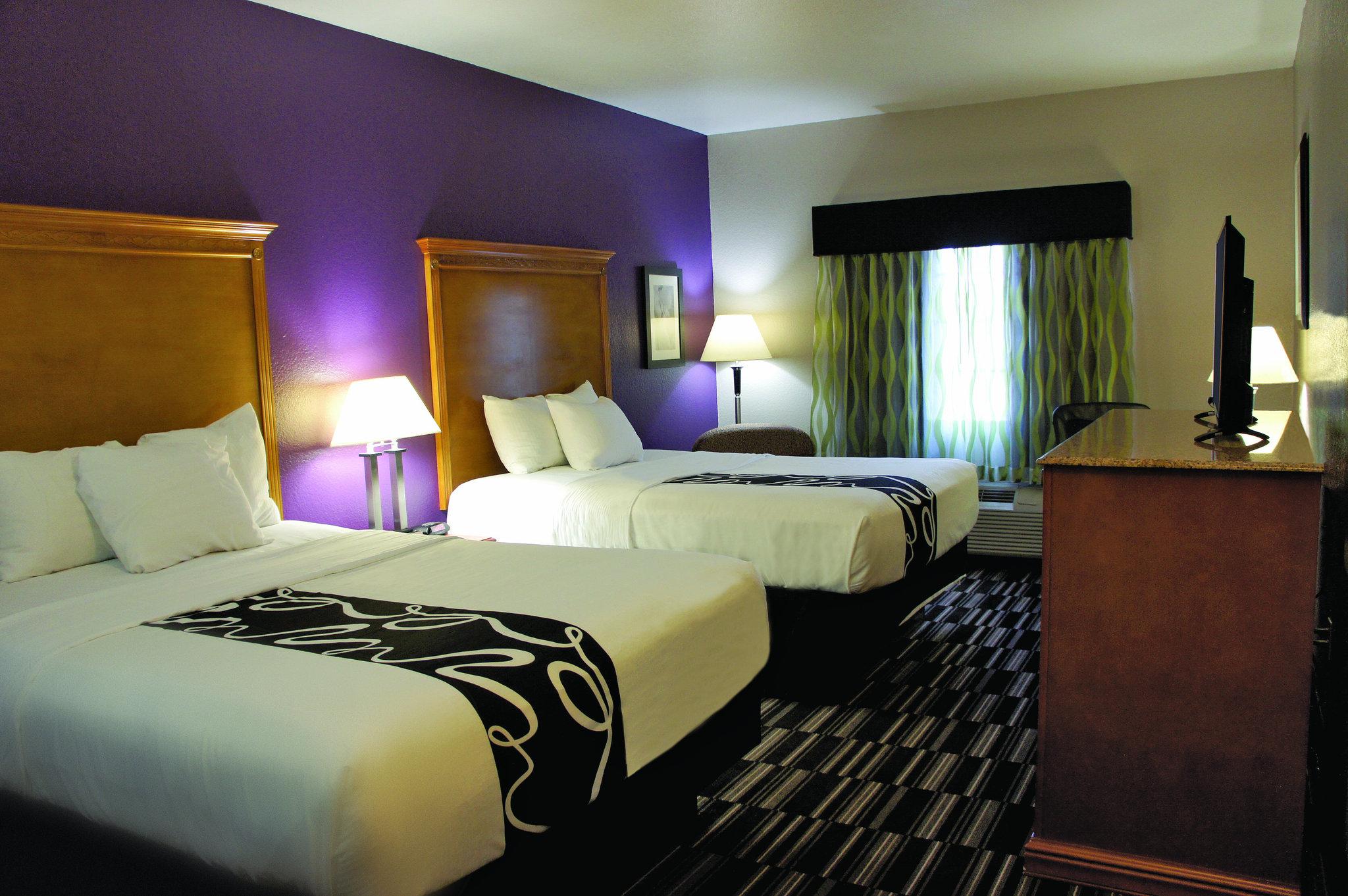 La Quinta Inn & Suites by Wyndham Ada