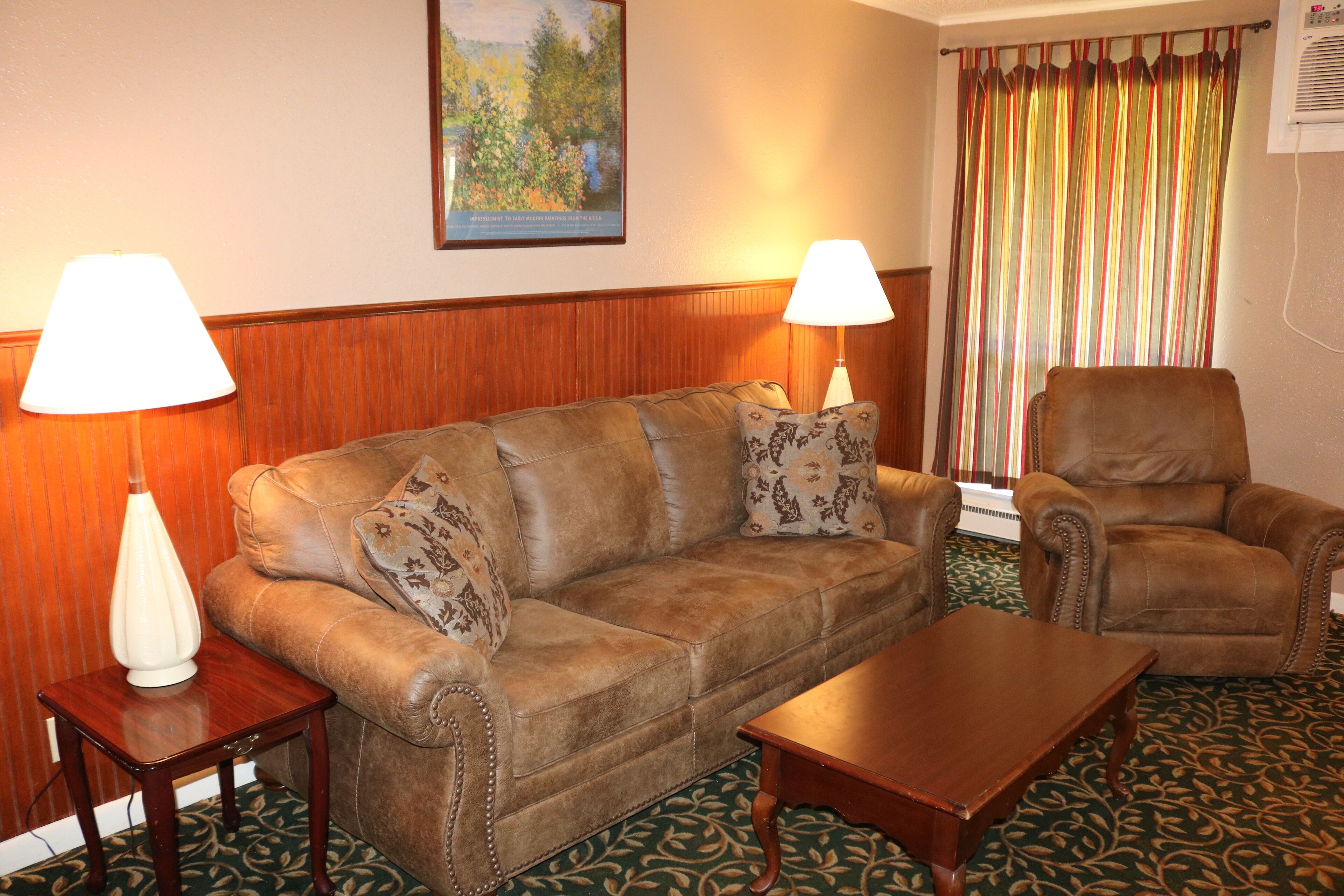 Friendship Inn Motel