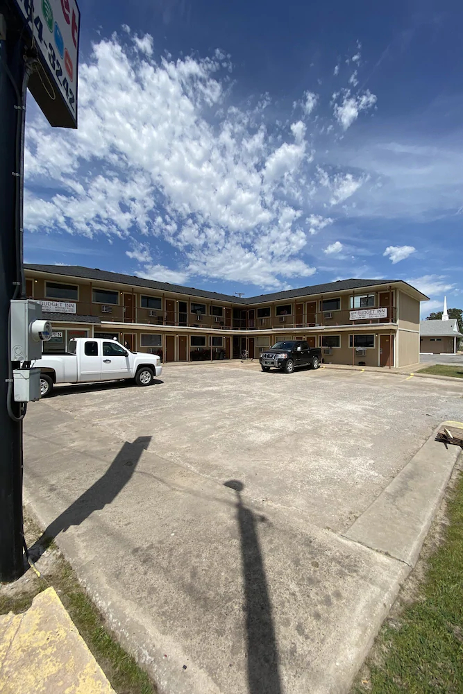 Hotel Cyril OK US-277 by OYO Rooms