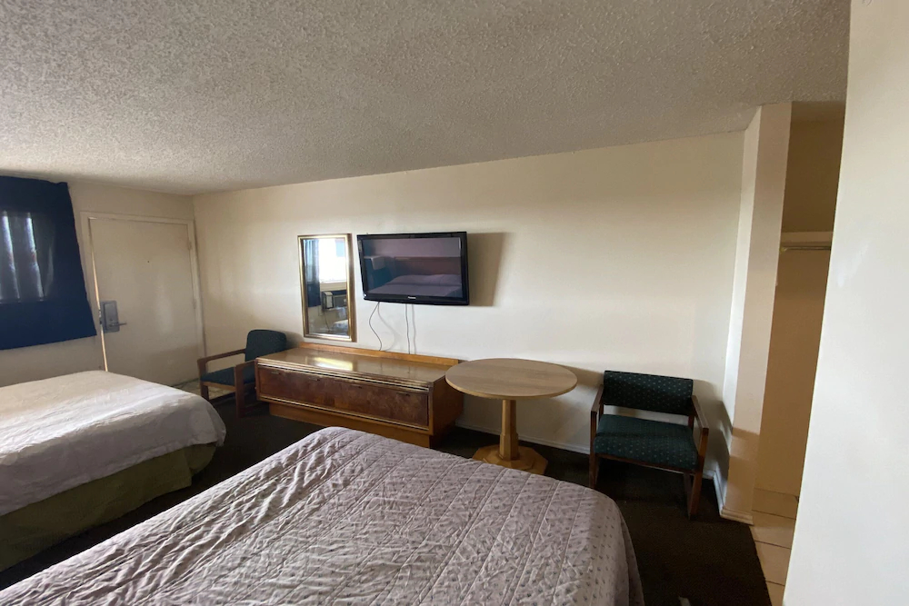 Hotel Cyril OK US-277 by OYO Rooms