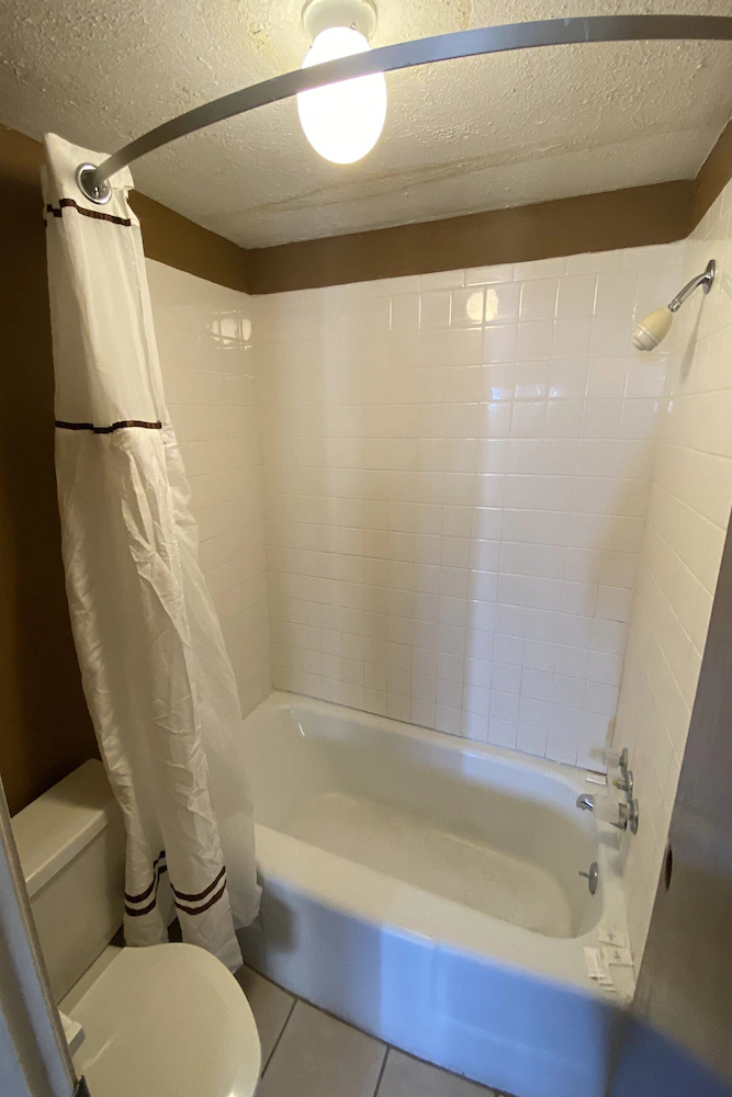 Hotel Cyril OK US-277 by OYO Rooms