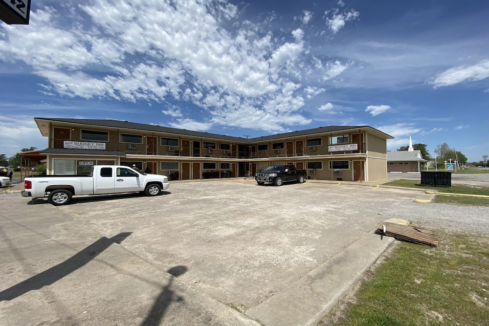 Hotel Cyril OK US-277 by OYO Rooms