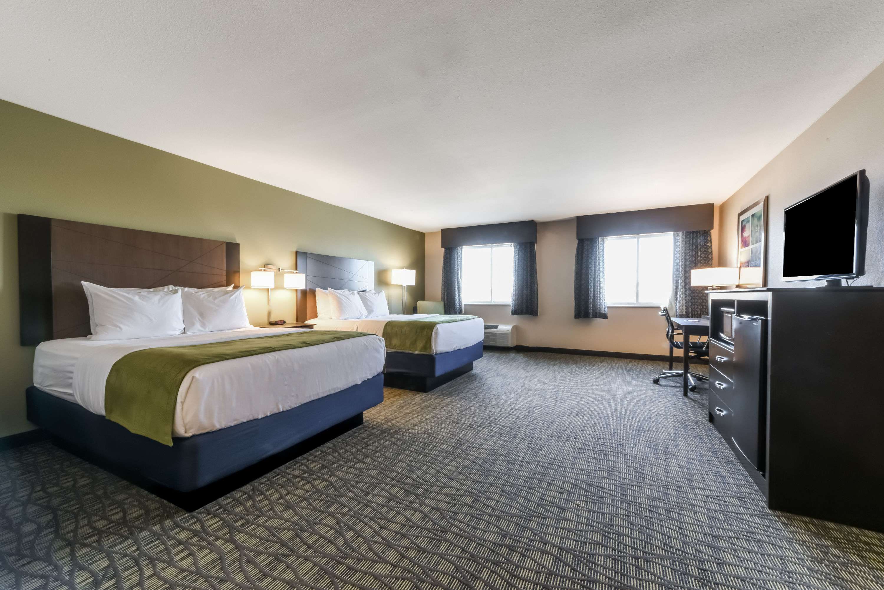 Quality Inn & Suites