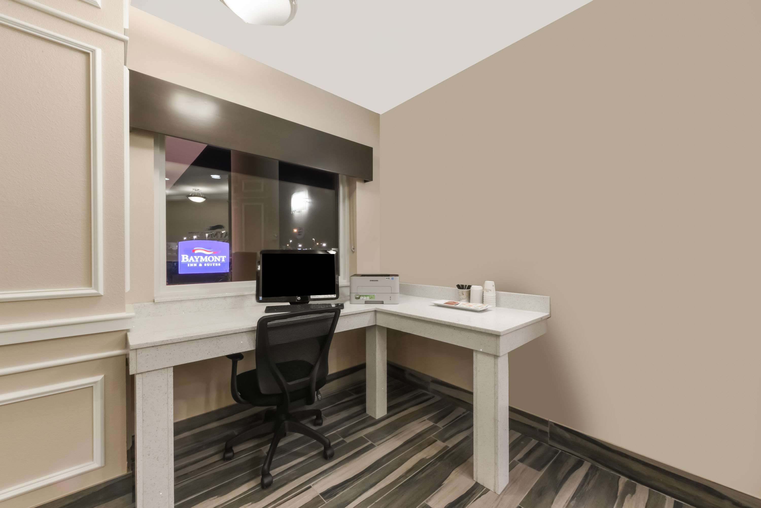 Quality Inn & Suites