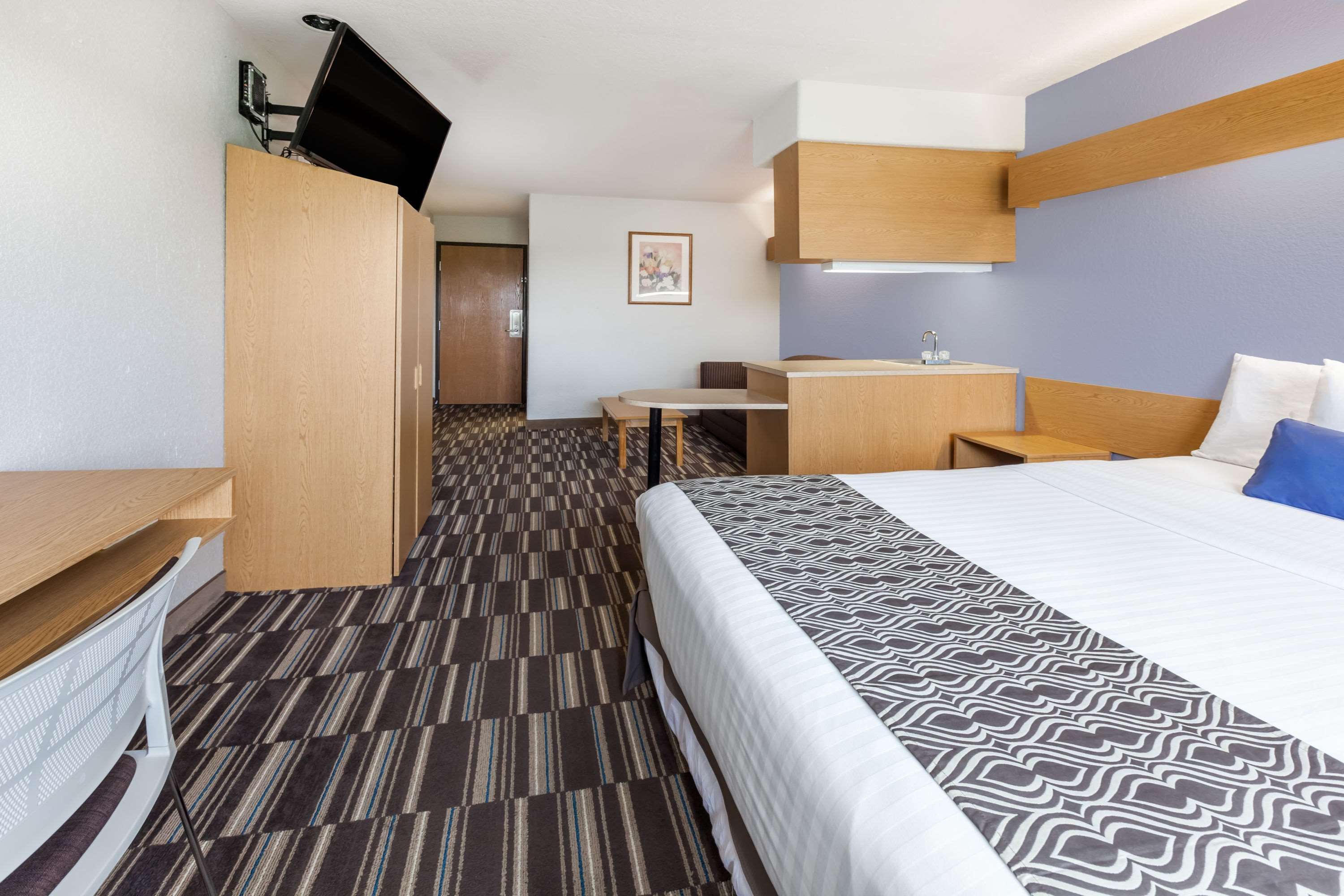 Microtel Inn & Suites by Wyndham Ardmore
