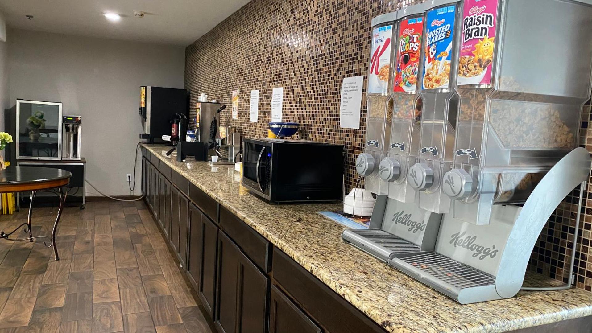 Microtel Inn & Suites by Wyndham Ardmore