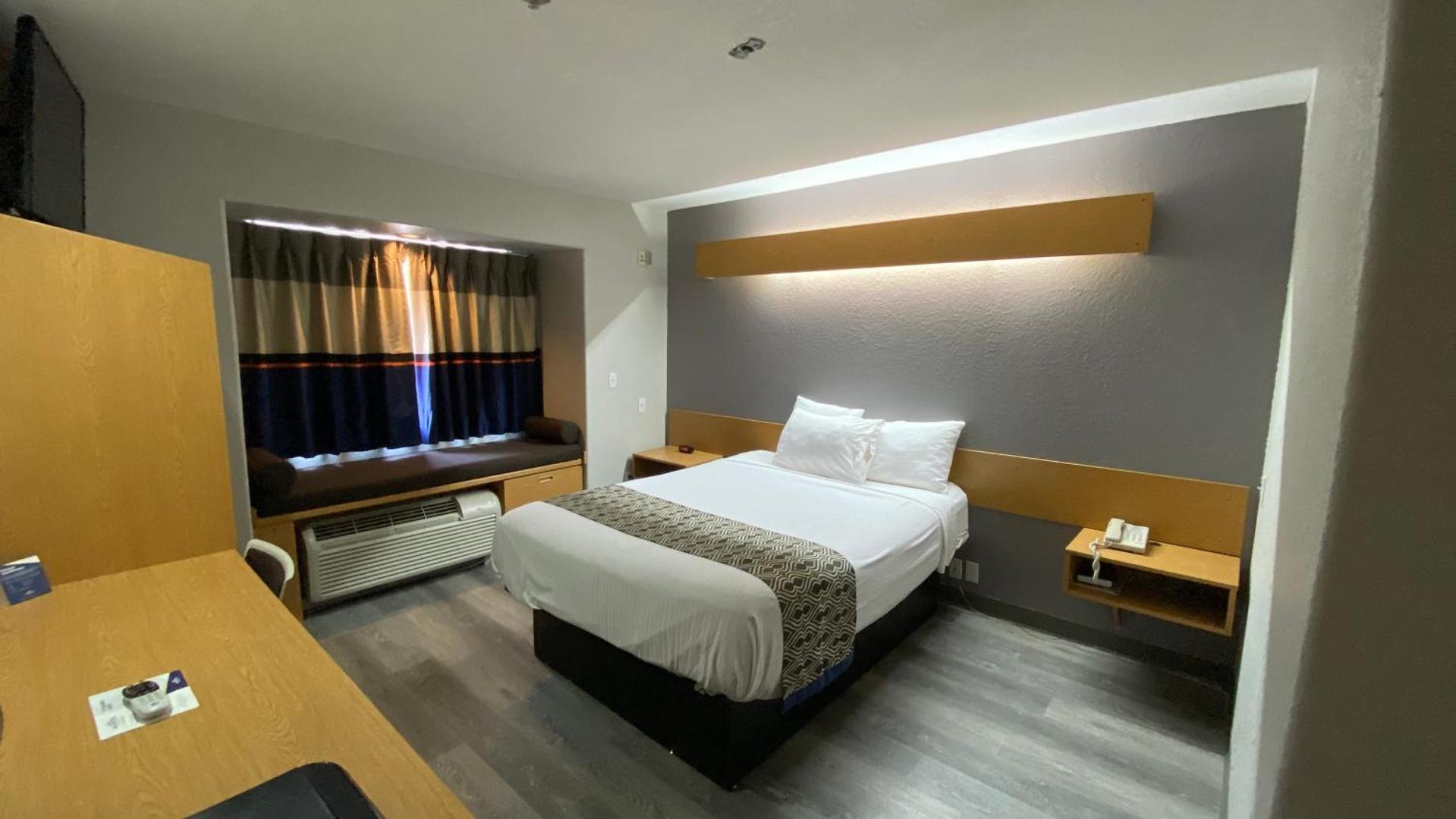 Microtel Inn & Suites by Wyndham Ardmore