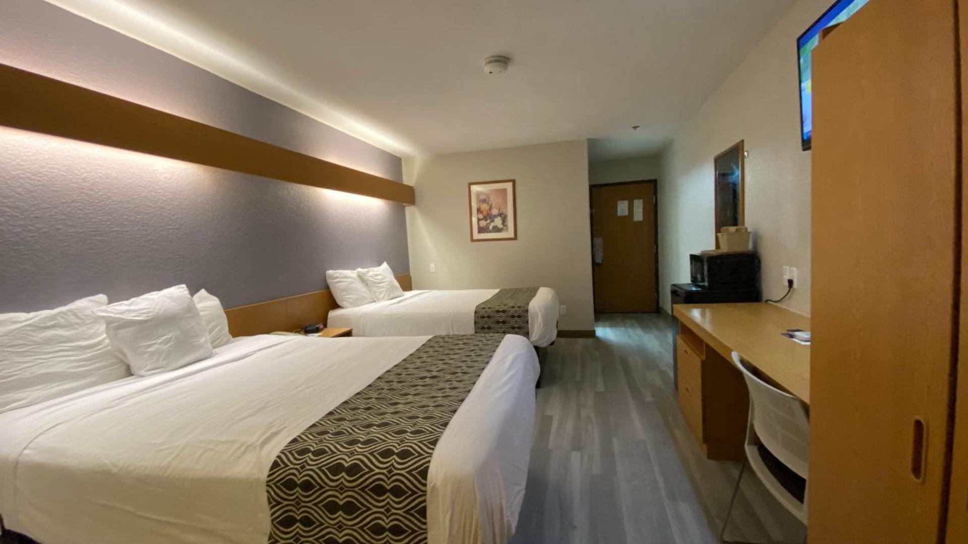 Microtel Inn & Suites by Wyndham Ardmore