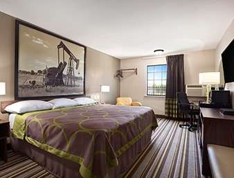Super 8 by Wyndham Ardmore