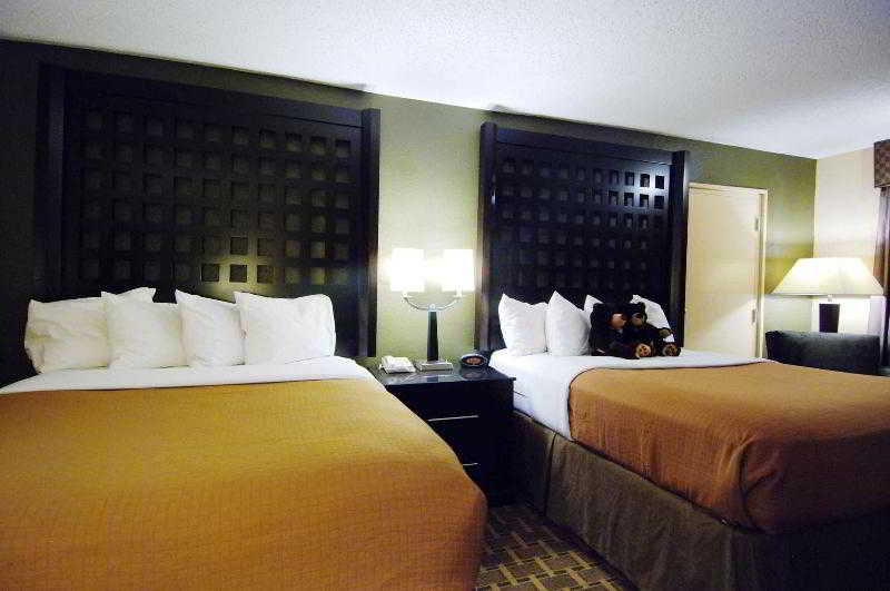 Super 8 by Wyndham Atoka