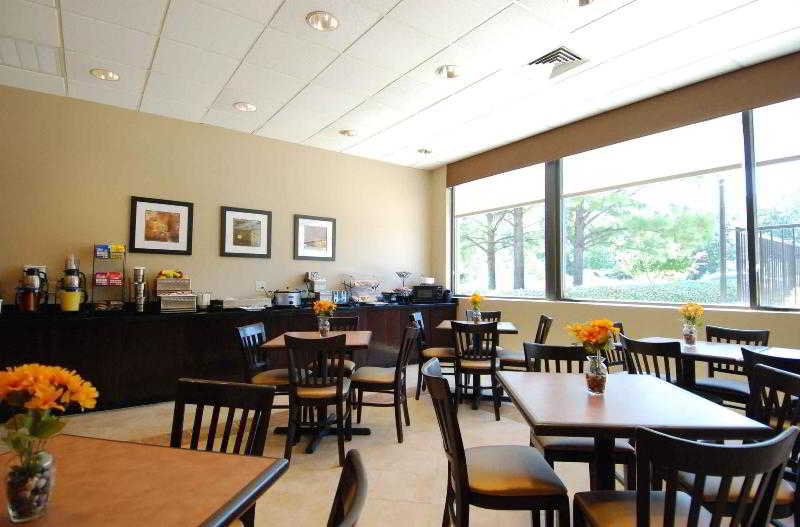 Super 8 by Wyndham Atoka