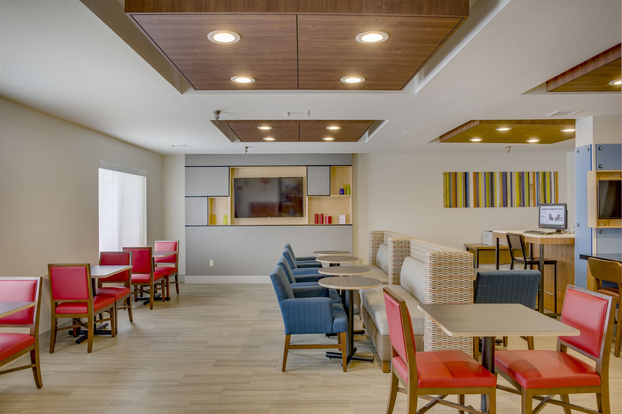 Holiday Inn Express Hotel & Suites Oklahoma City - Bethany