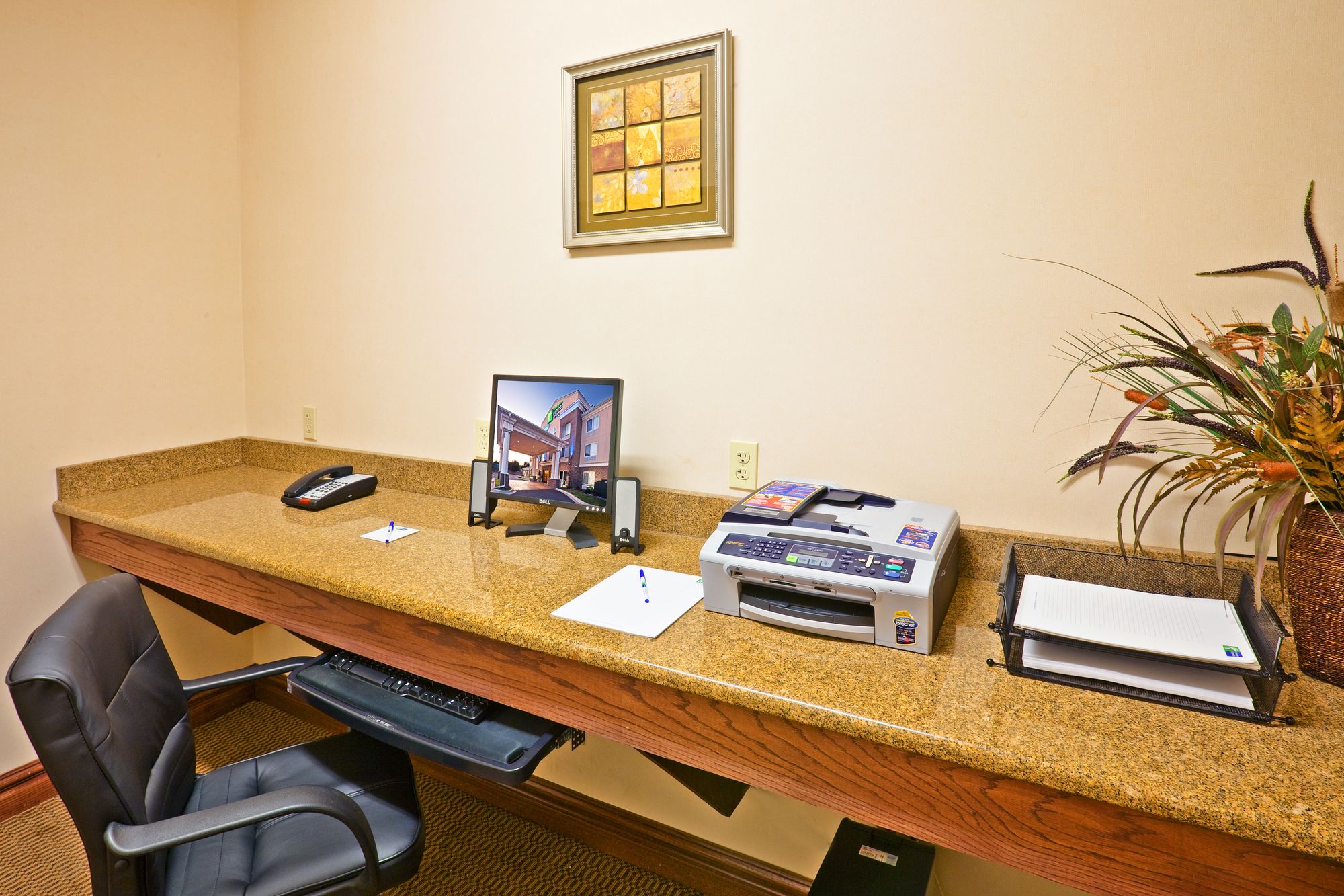 Holiday Inn Express Hotel & Suites Oklahoma City - Bethany