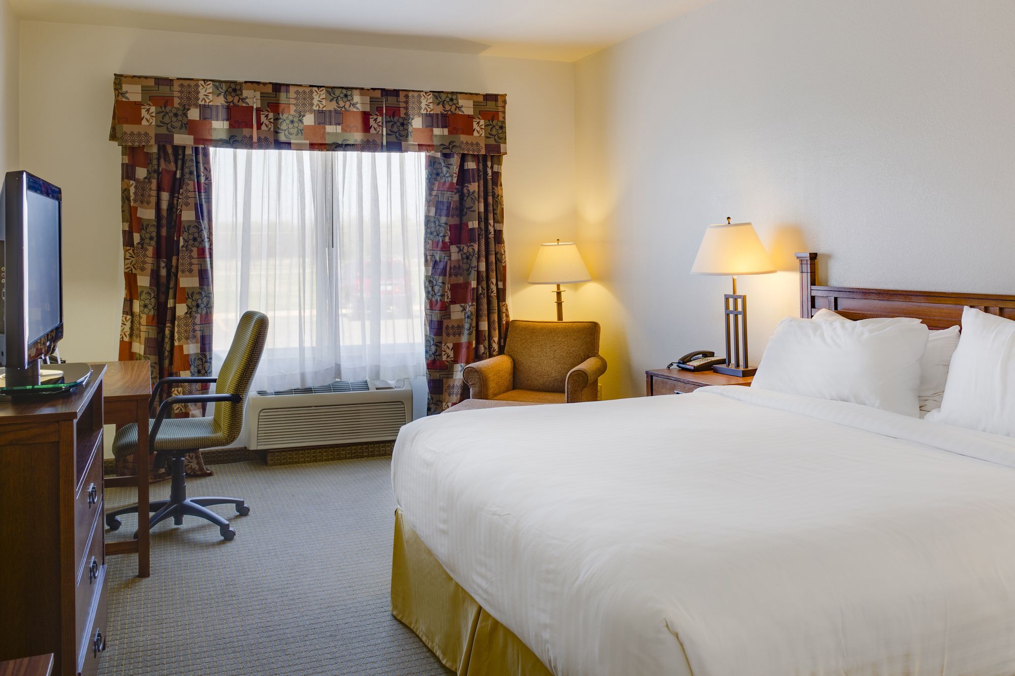 Holiday Inn Express Hotel & Suites Oklahoma City - Bethany