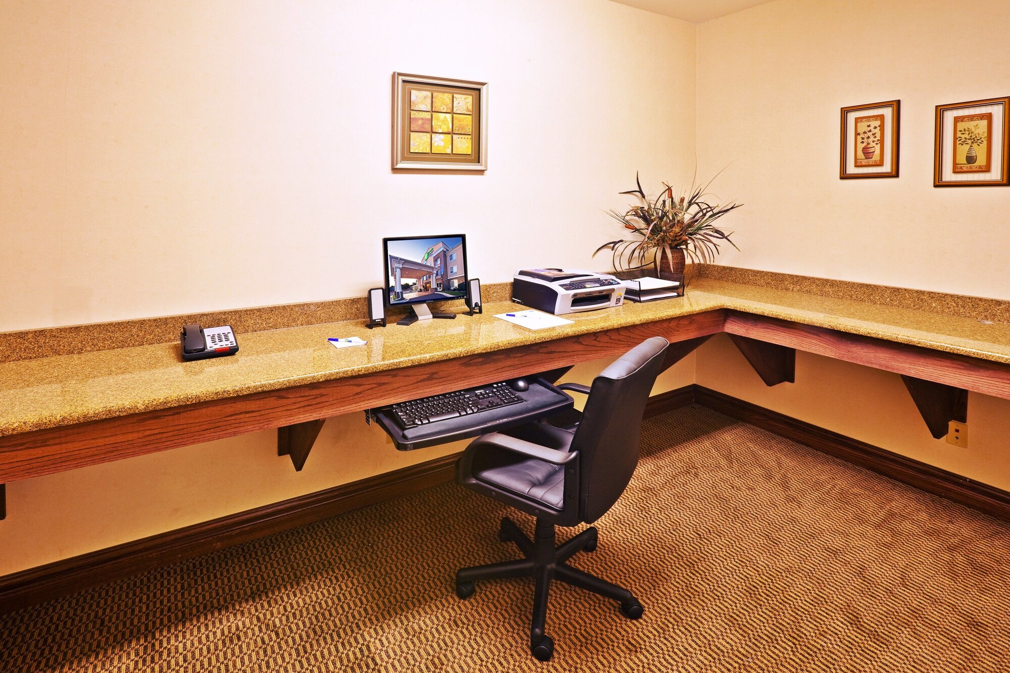 Holiday Inn Express Hotel & Suites Oklahoma City - Bethany