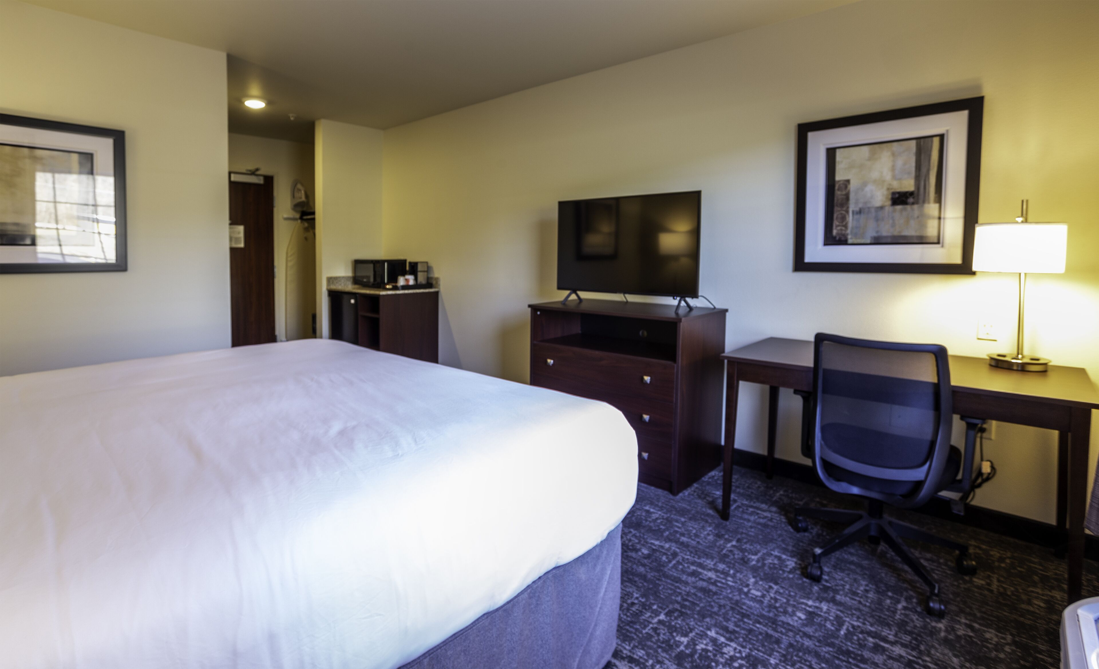 Cobblestone Inn & Suites of Springfield