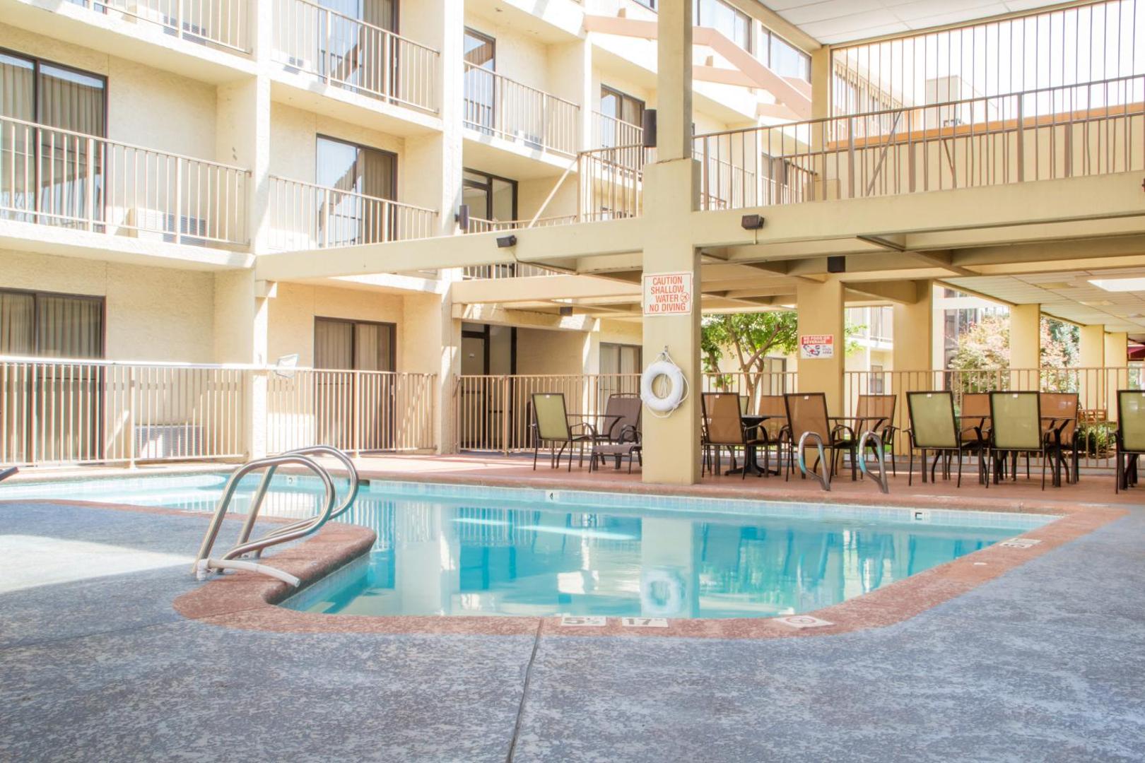 Econo Lodge Broken Arrow - Tulsa