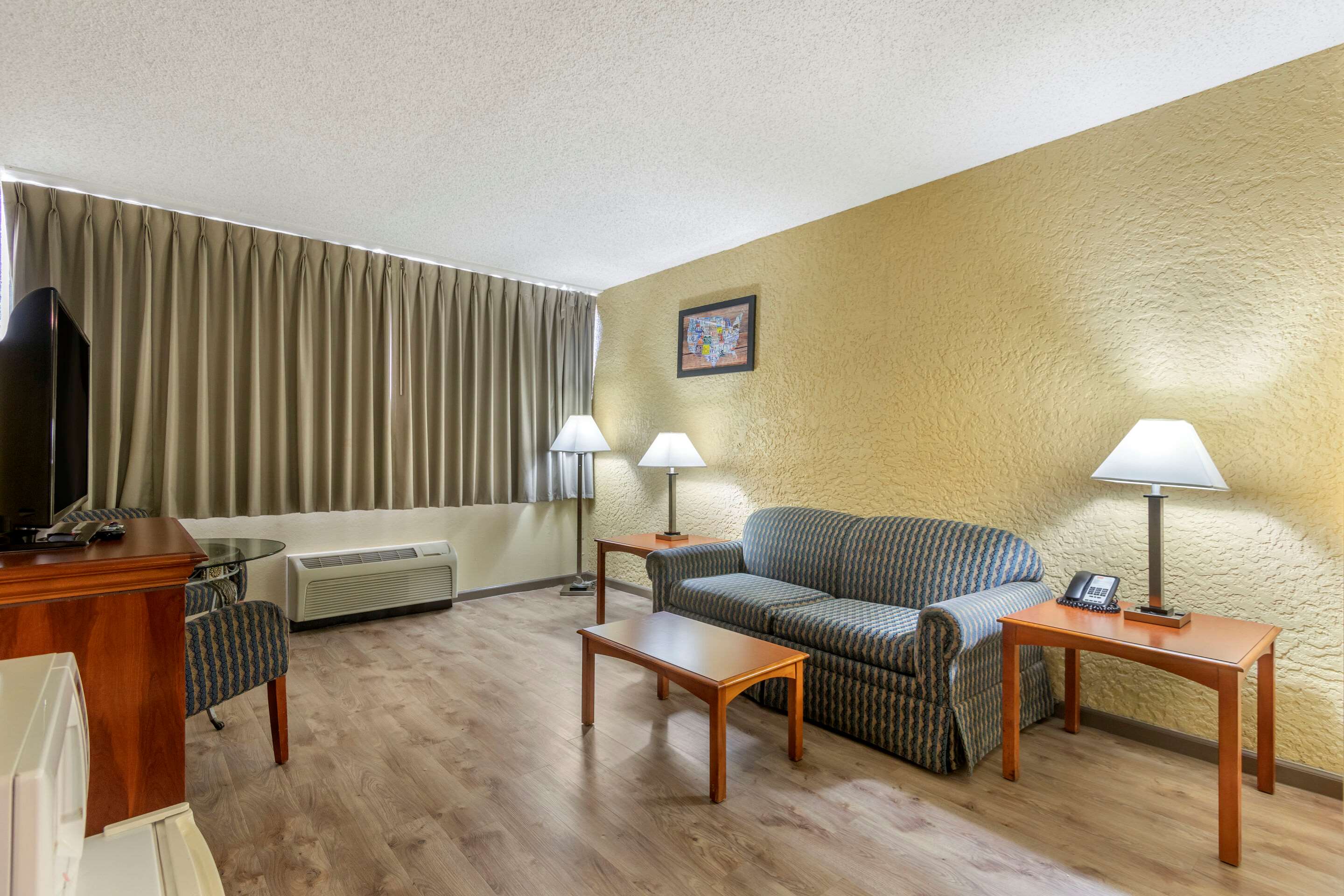Econo Lodge Broken Arrow - Tulsa