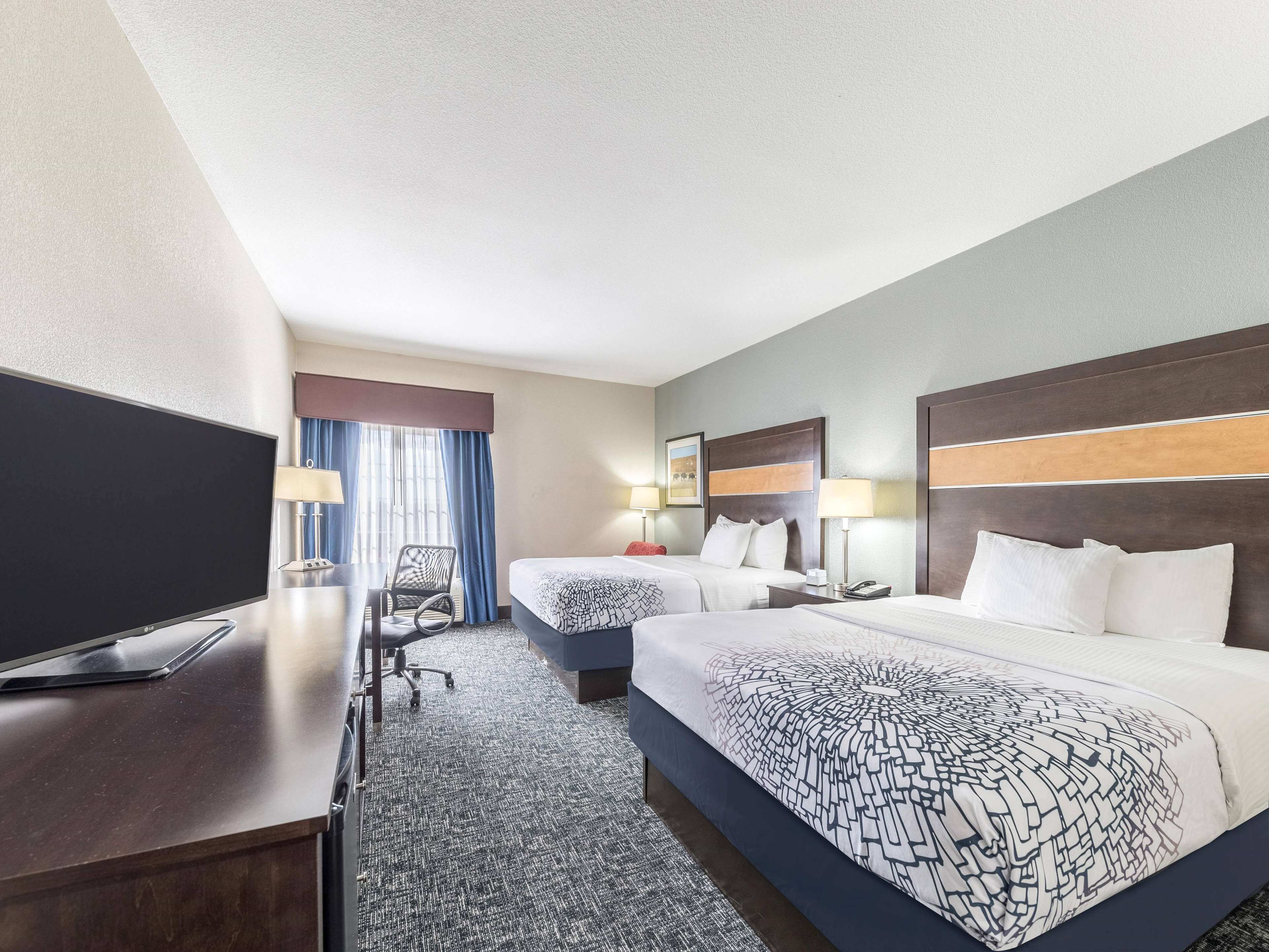 La Quinta Inn & Suites by Wyndham Tulsa - Catoosa Route 66