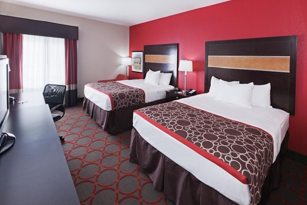 La Quinta Inn & Suites by Wyndham Tulsa - Catoosa Route 66