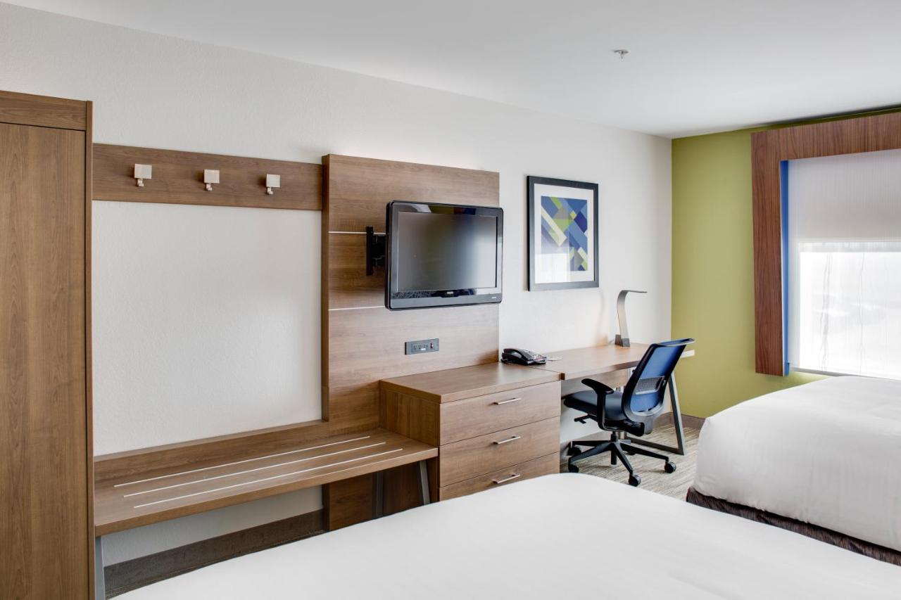 Holiday Inn Express & Suites Chickasha