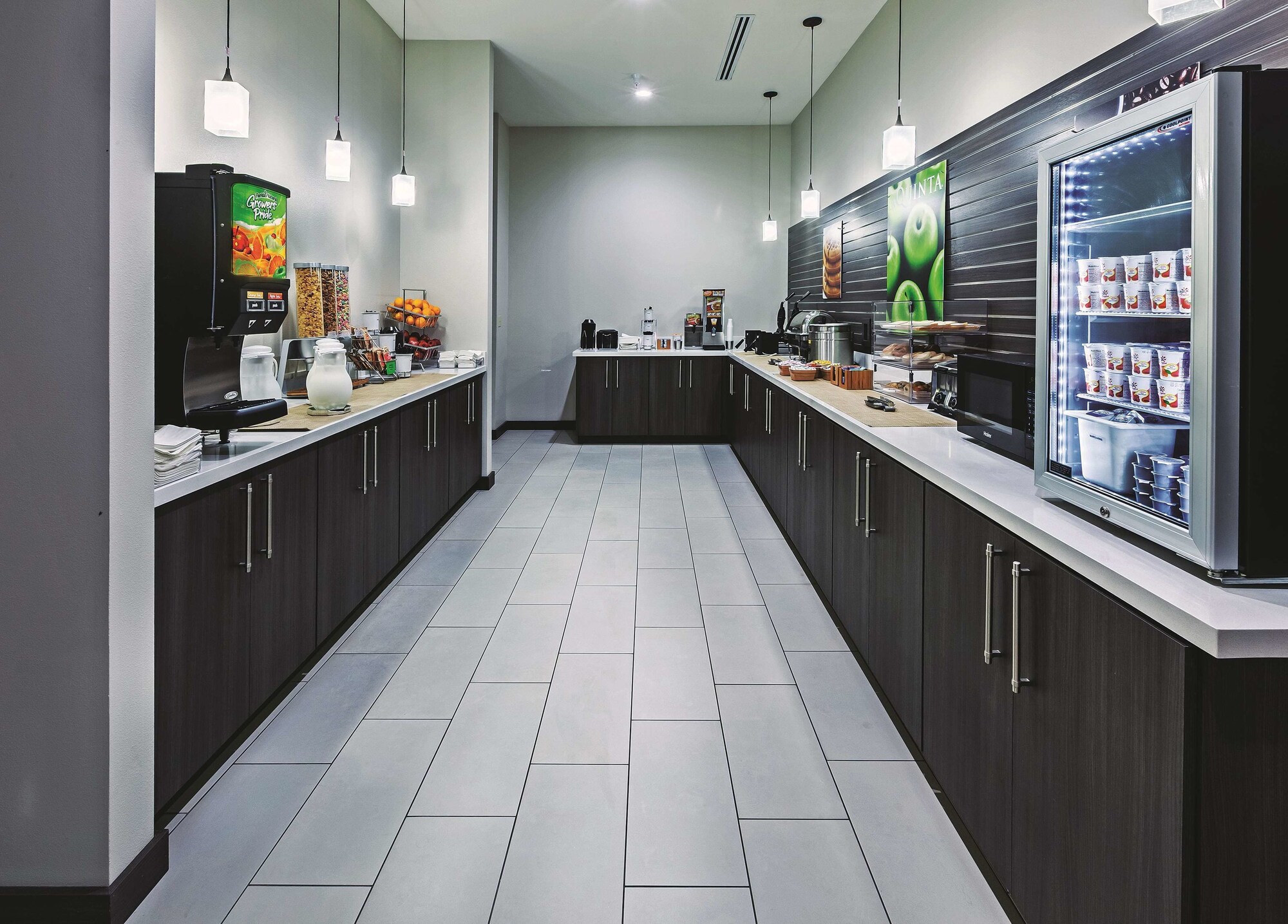La Quinta Inn & Suites by Wyndham Claremore