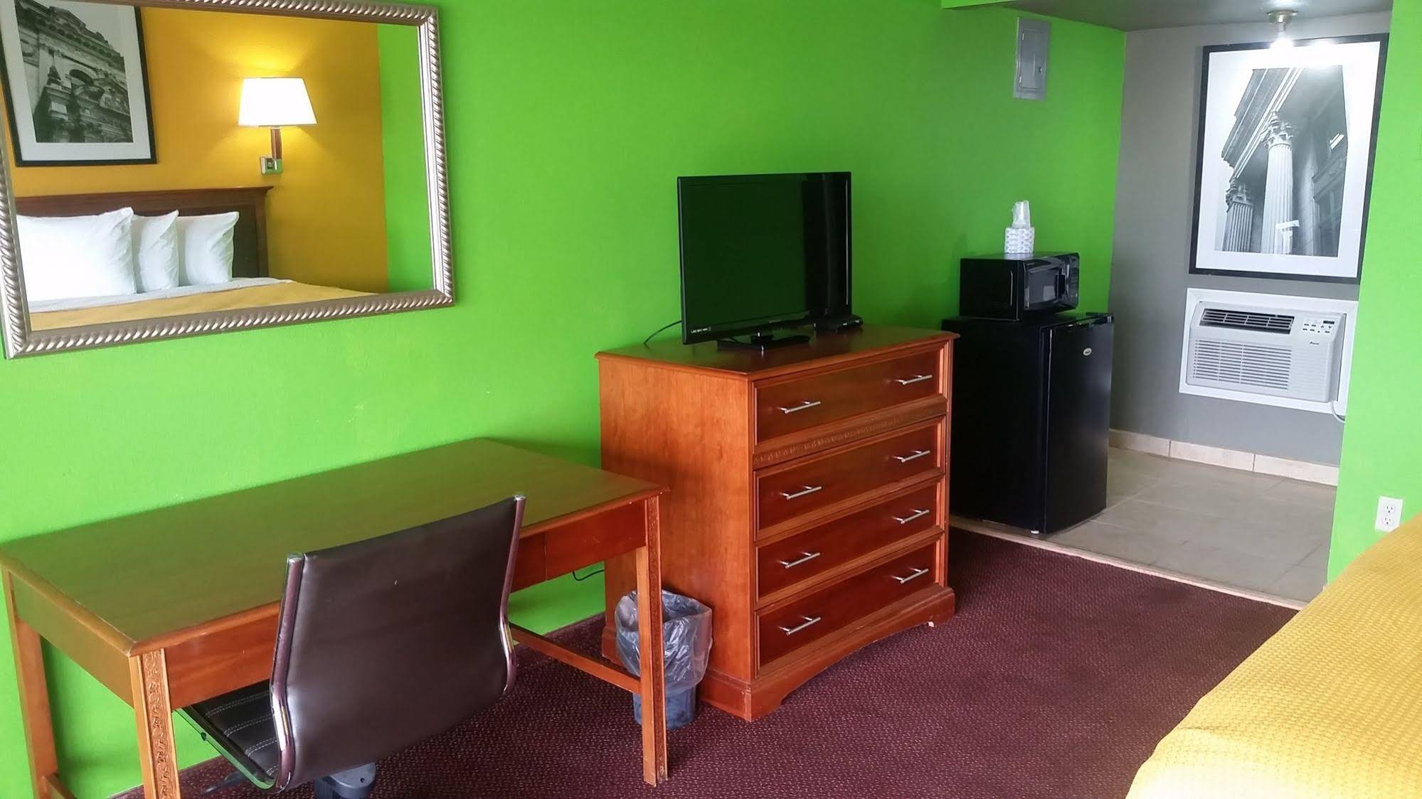 Glancy Motel