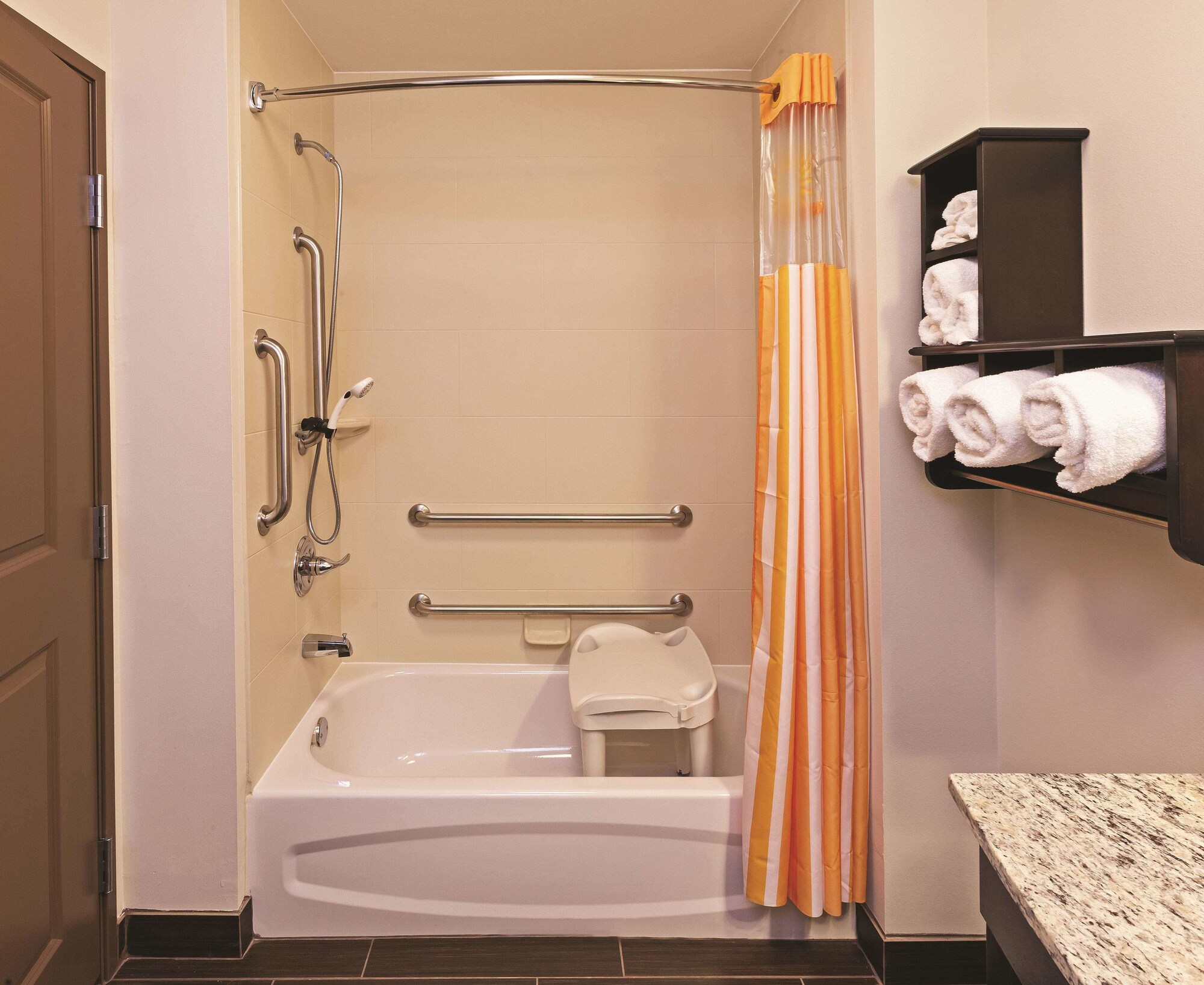 La Quinta Inn & Suites by Wyndham Clinton Historic Route 66