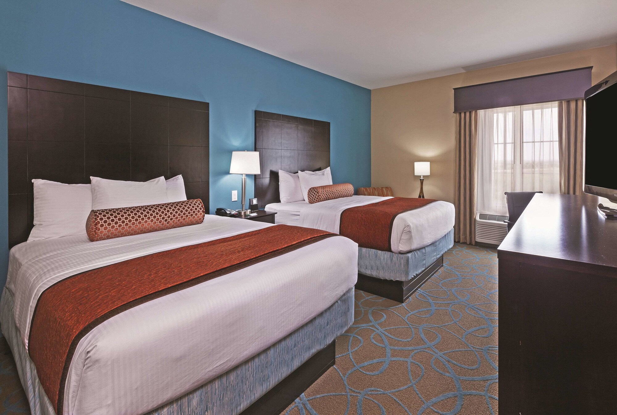 La Quinta Inn & Suites by Wyndham Clinton Historic Route 66