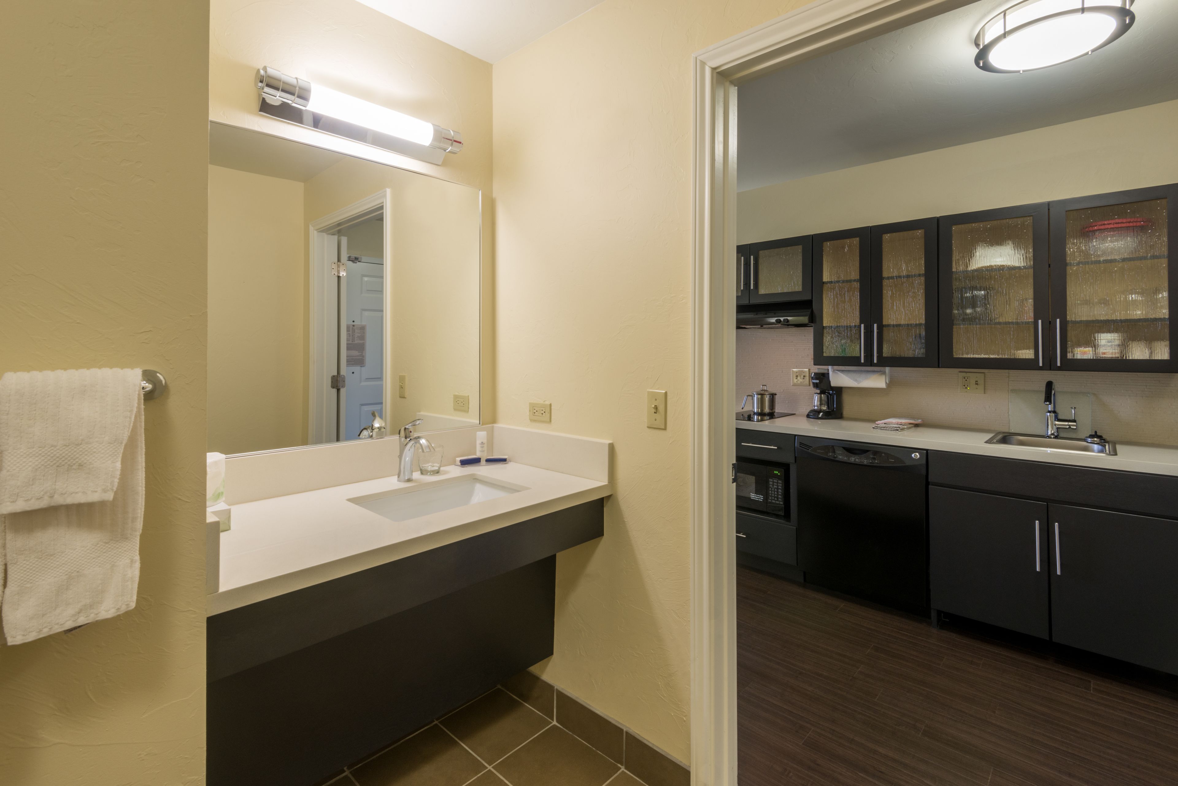 Candlewood Suites Midwest City
