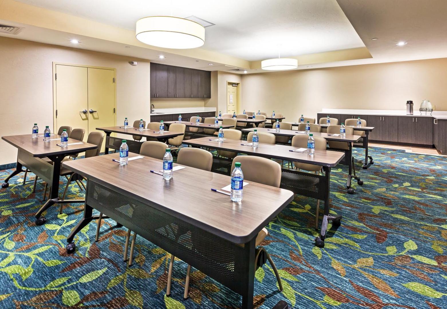 Candlewood Suites Midwest City