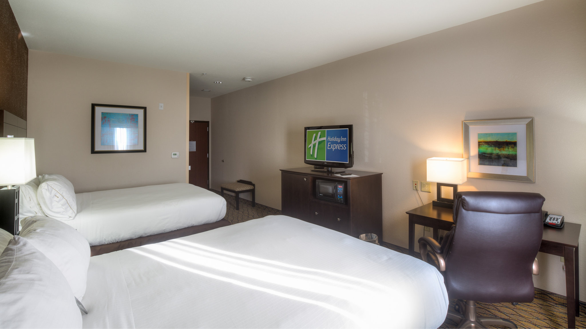 Holiday Inn Express Elk City