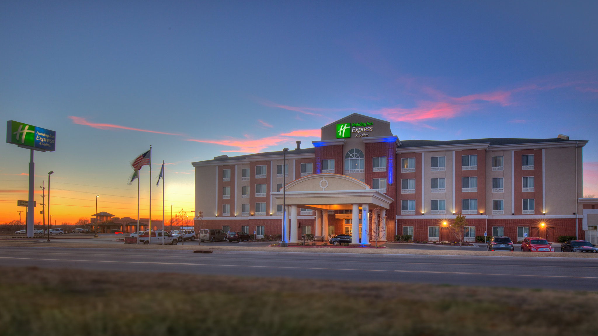 Holiday Inn Express Elk City