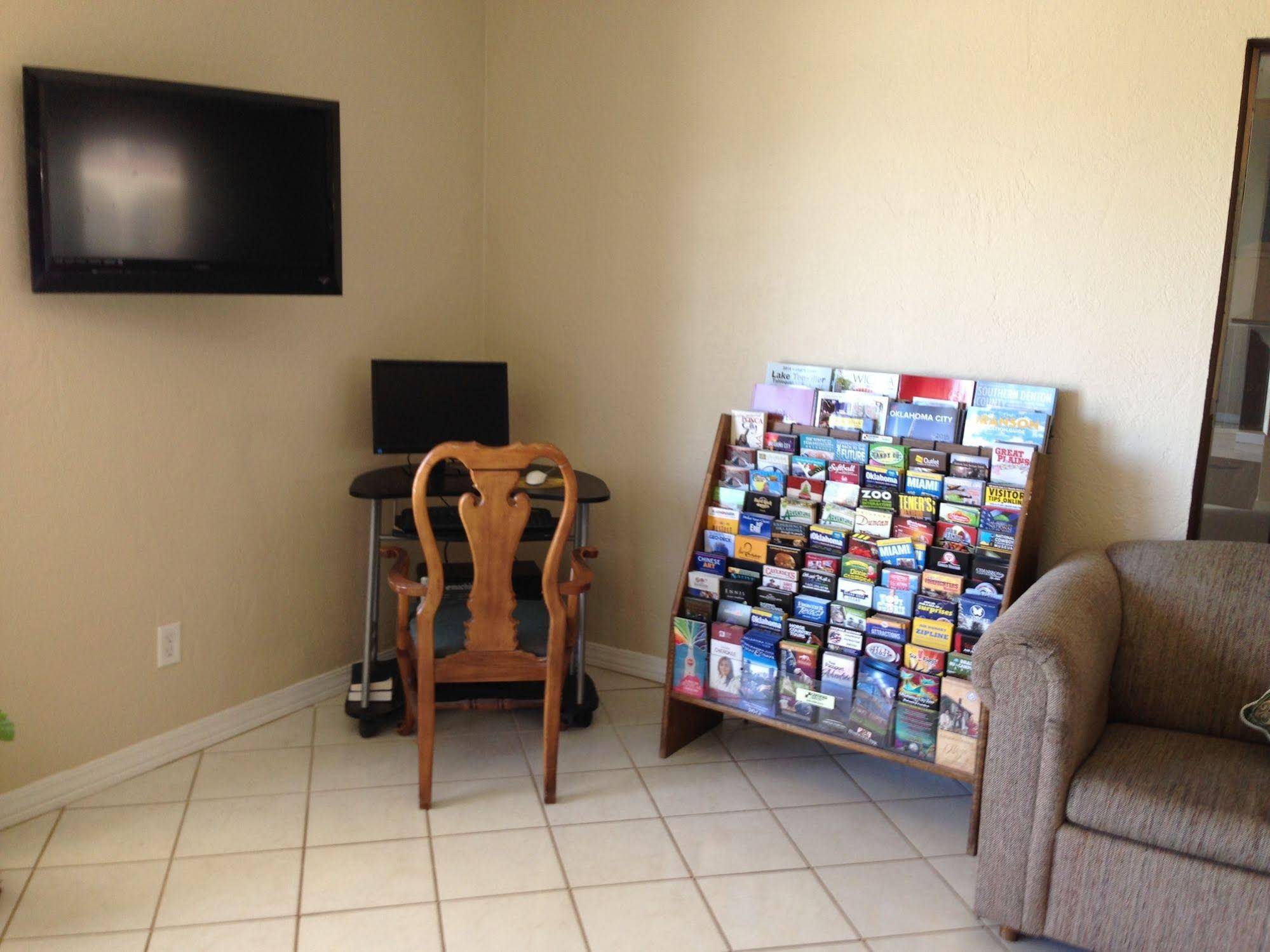Red Carpet Inn & Suites Elk City