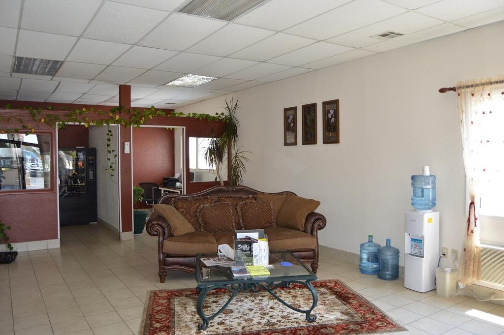 Regency Inn & Suites