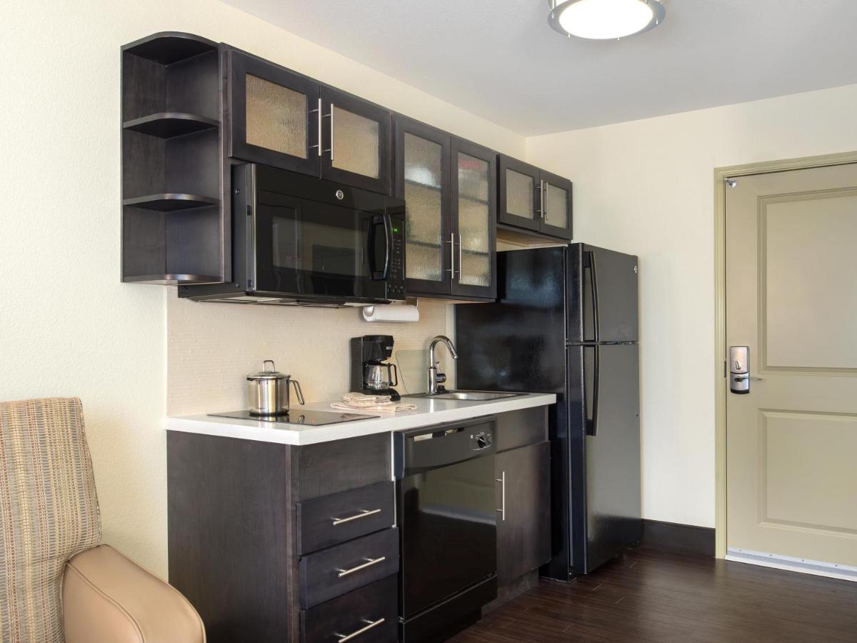 Candlewood Suites Enid