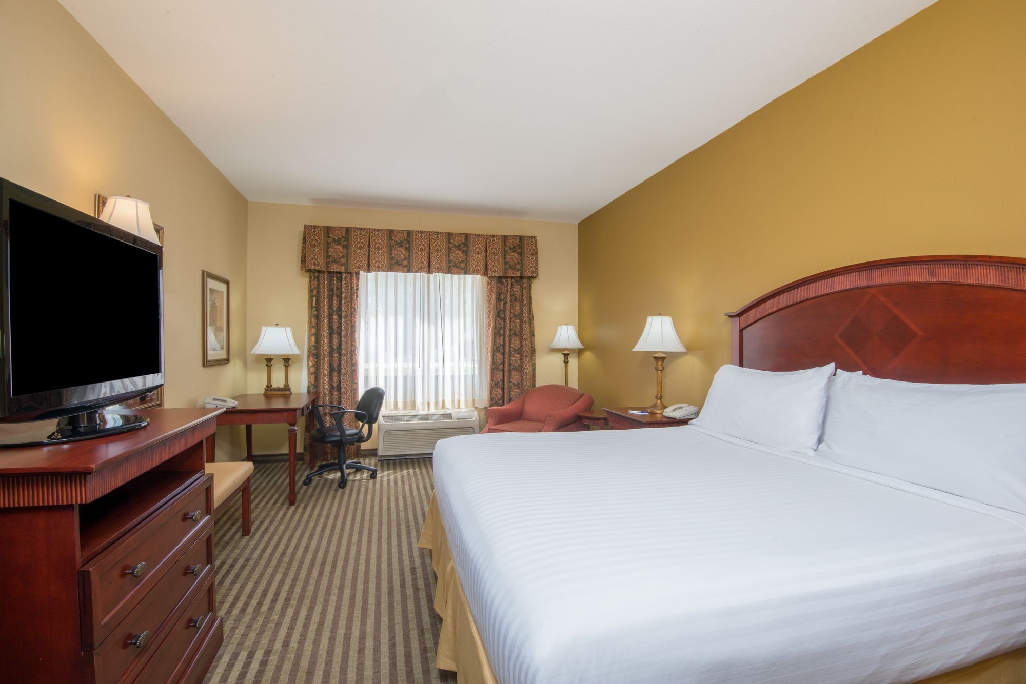 Holiday Inn Express Hotel & Suites Enid - Hwy 412