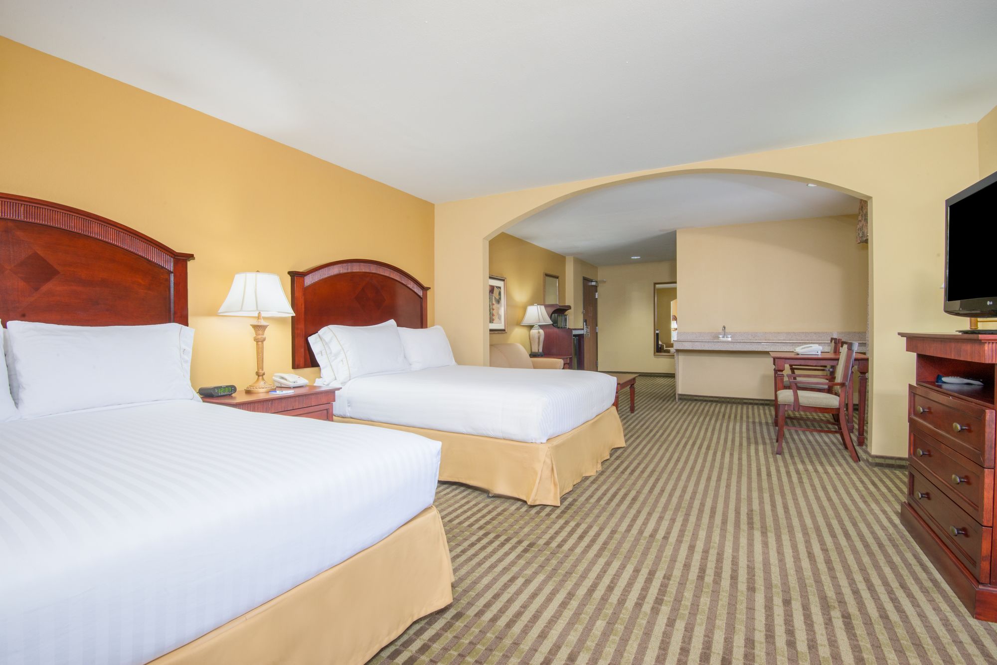 Holiday Inn Express Hotel & Suites Enid - Hwy 412